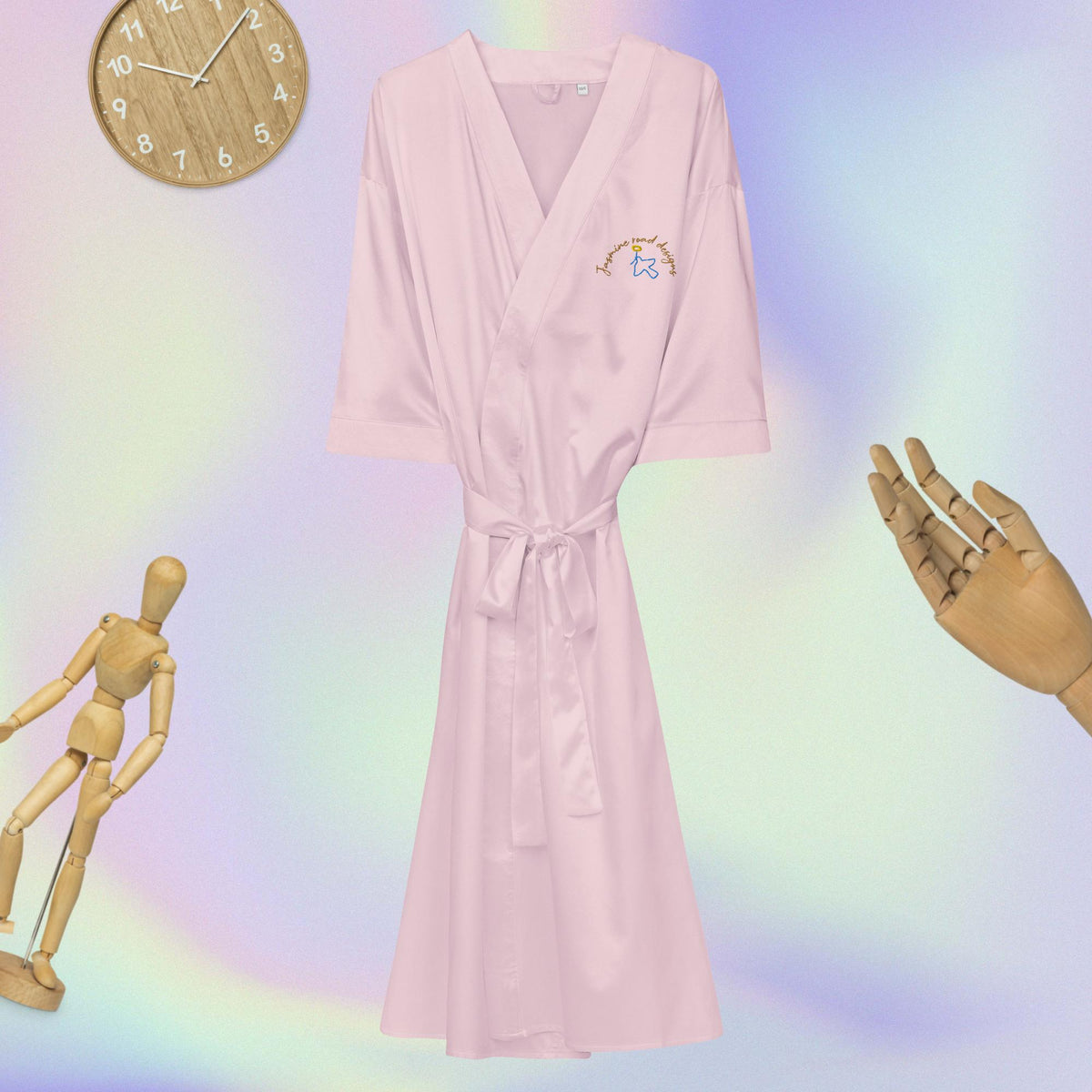Satin robe